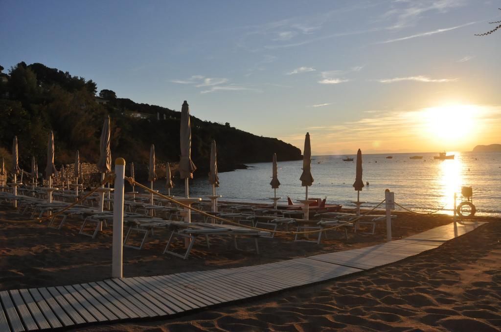 Hotel Villa Miramare Capoliveri  Kültér fotó